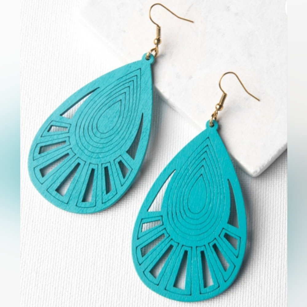 Bohemian Turquoise Wood Teardrop Cutout Earrings NWOT - Picture 3 of 6